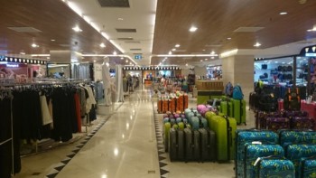 Vắng như “chùa bà Đanh”