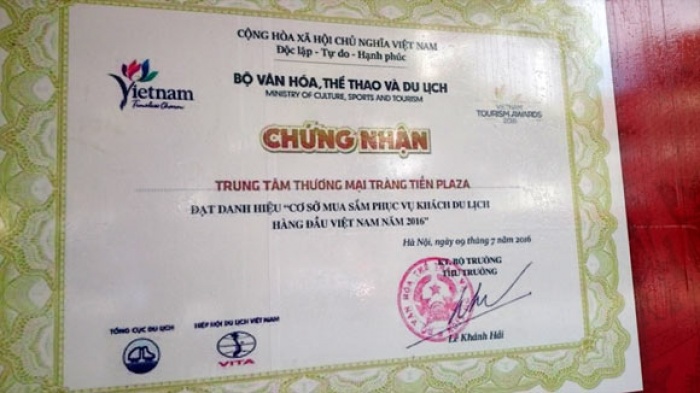 vang nhu chua ba danh