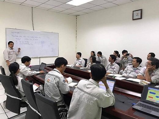 ky su nguyen van son sang tao tu long yeu nghe