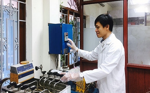 Có chí thì nên co chi thi nen