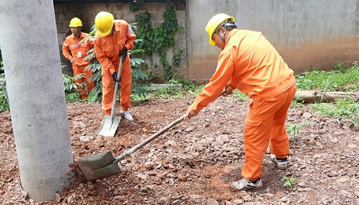 evnnpc dam bao cap dien mua mua bao ky 1