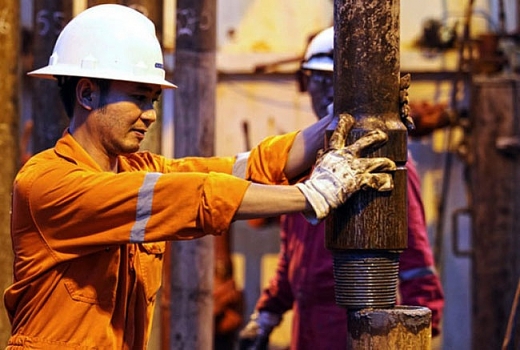 Vietsovpetro và mục tiêu 5 triệu tấn dầu thô vietsovpetro va muc tieu 5 trieu tan dau tho