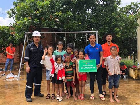 doanh nghiep dau khi to chuc chuong trinh an sinh xa hoi he 2019