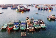 Vững vàng giữa biển khơi