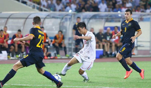 xin dung dua u19 viet nam len may