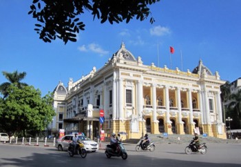 Nhà hát “ngái ngủ”