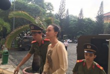 hoa hau truong ho phuong nga tro lai showbiz trong nam 2019