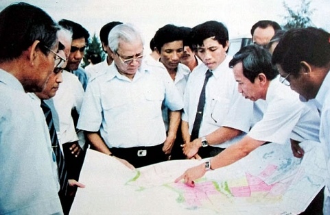 Trương Đình Hiển và hành trình tìm cảng biển nước sâu Dung Quất (Kỳ 2)