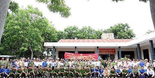 cuu chien binh ptsc guong mau toan dien