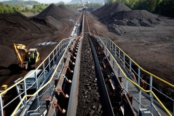 Indonesia cấm 34 doanh nghiệp xuất khẩu than