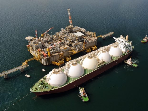 qatargas ky thoa thuan cung cap lng voi thoi han 22 nam cho trung quoc