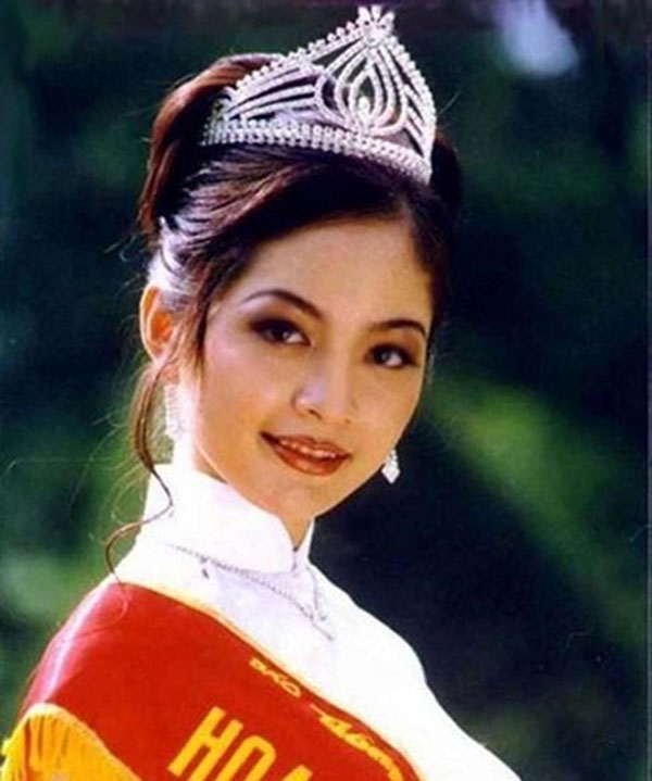 hoa hau thien nga duyen dang duoc tao boi thong minh ban linh song