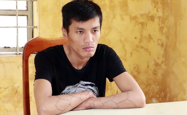 Vĩnh Long: Bắt đối tượng tàng trữ ma túy cùng súng tự chế