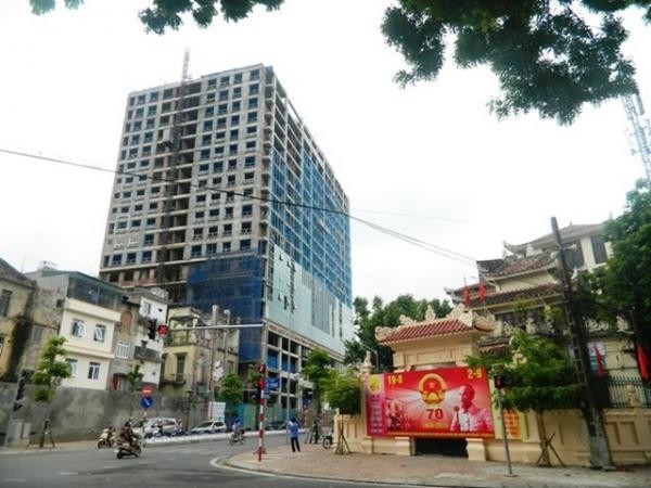 vu toa nha phao dai dom lang bac dich danh thu pham ten la thanh tra xay dung ha noi