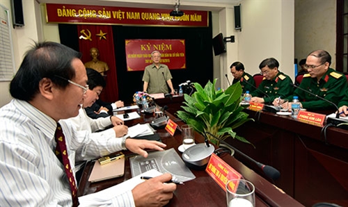 tong bi thu nguyen phu trong xung dang la to bao chinh tri hang dau