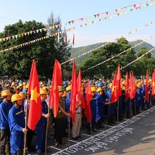 10 thang tkv dat doanh thu hon 103 ngan ti dong