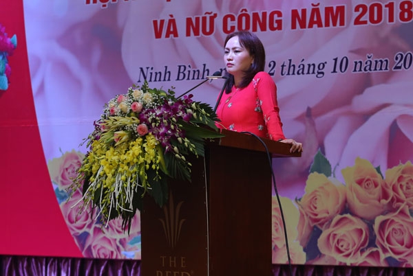 de lao dong nu dau khi phat huy tai nang va cong hien