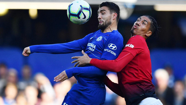 chelsea 2 2 man utd kich tinh phut bu gio