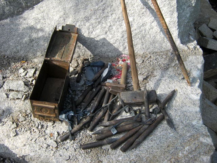 Phận đá Đời người phan-da-doi-nguoi-1