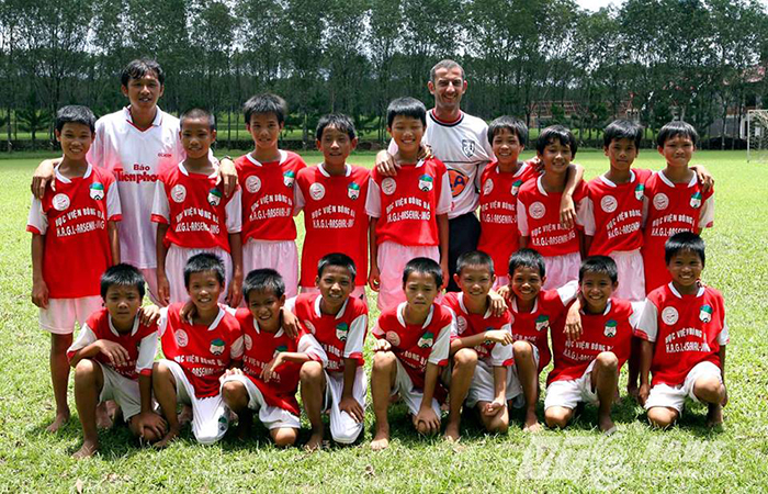Công Phượng cùng các đồng đội đã gia nhập Học viện bóng đá HAGL Arsenal JMG như thế nào?