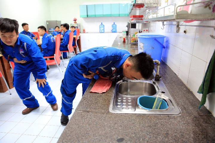 dien tap ngo doc thuc pham tap the tai nmld dung quat