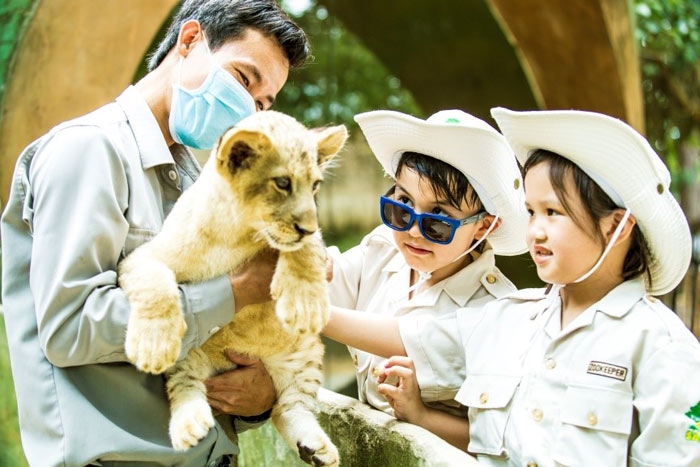 Ưu đãi siêu đỉnh mua vé vui chơi tặng phòng khách sạn “Wonder Combo”