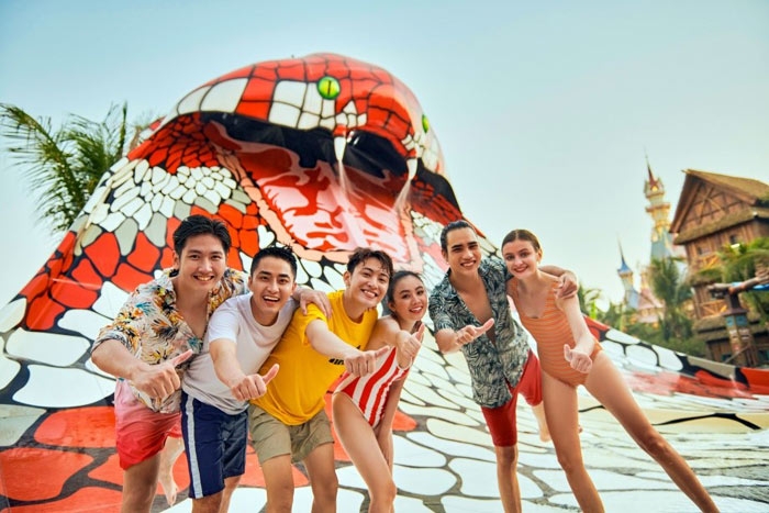 Ưu đãi siêu đỉnh mua vé vui chơi tặng phòng khách sạn “Wonder Combo”