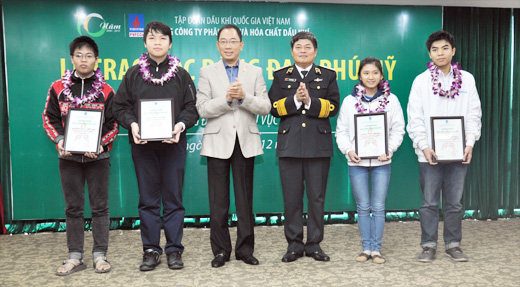 Chắp cánh tài năng