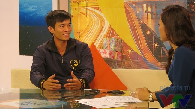 [VIDEO] "Hiện tượng" Lệ Rơi lên sóng truyền hình VTV1