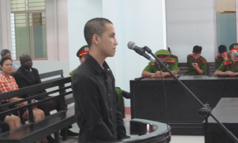 chet oan vi khong co tien le doi cho ke con do