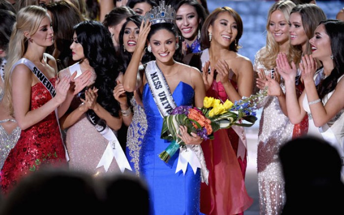 10 su kien noi bat ngay 2112 364071