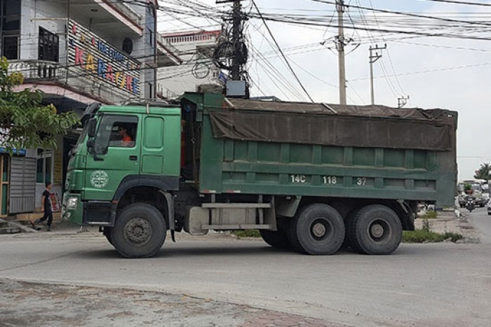 cong ty hoa tieu hang hai tkv dam bao an toan 3033 luot tau dan