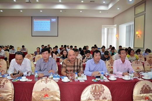 thuc hien nghi quyet trung uong 6 khoa xii bang chuong trinh hanh dong cu the