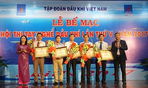 noi phat hien va ton vinh nhung nguoi tho dau khi gioi