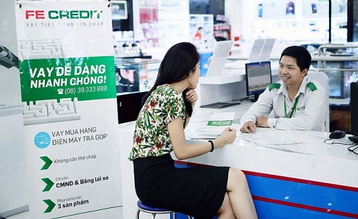 thi truong tai chinh tieu dung manh dat mau mo