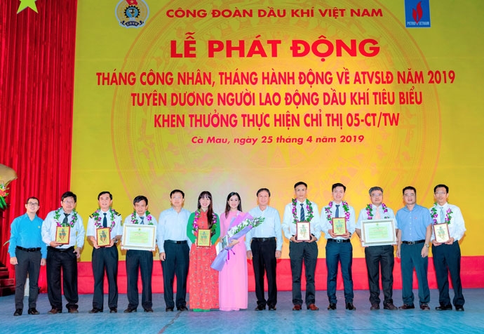 lay nguoi lao dong lam trong tam