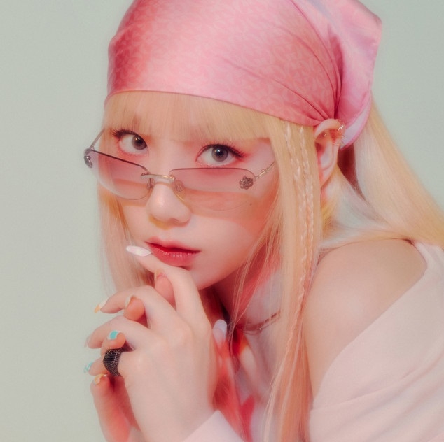 Top 10 nghệ sĩ solo sở hữu nhiều giải thưởng show âm nhạc nhất lịch sử K-pop