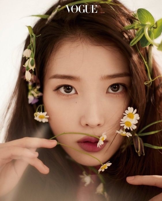 Top 10 nghệ sĩ solo sở hữu nhiều giải thưởng show âm nhạc nhất lịch sử K-pop
