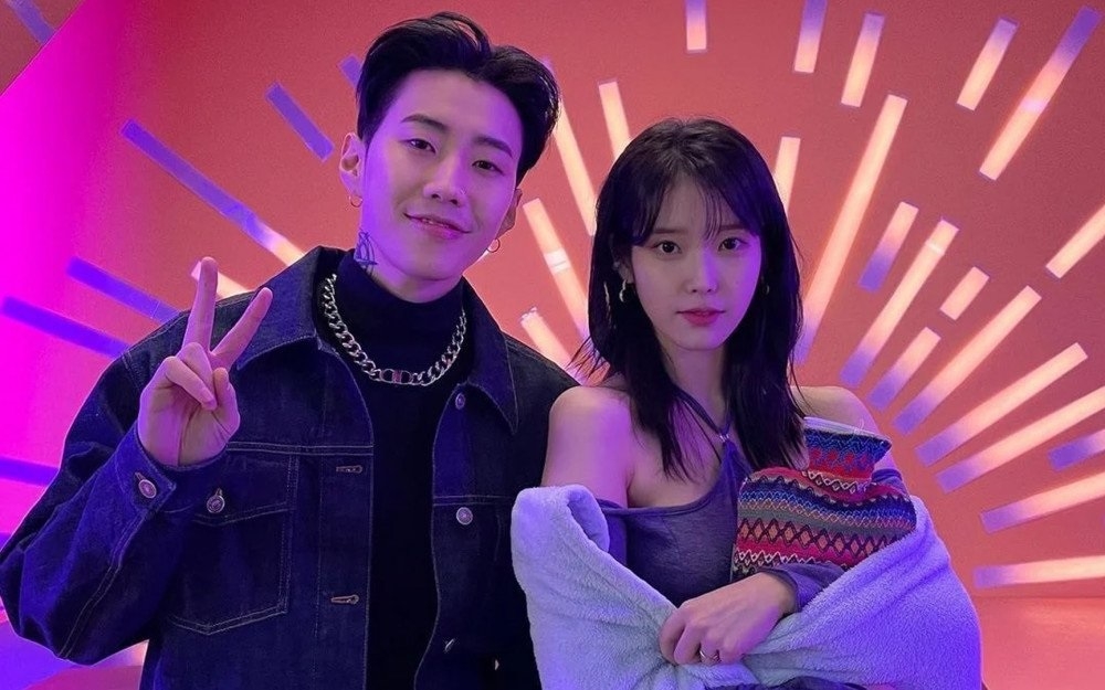 Tổng hợp sao Hàn tuần qua (7/3 - 13/3): Jay Park tung MV mới cực “cool” trong lần đầu hợp tác với IU