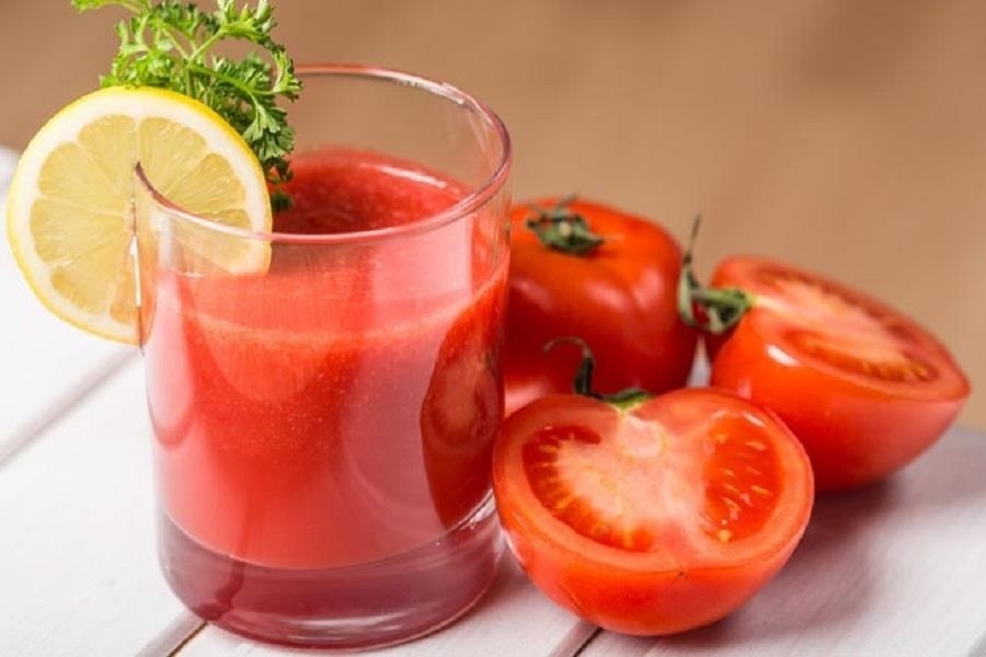 Chăm sóc da mùa hè: 4 loại nước ép rau củ giúp làn da khỏe mạnh và tươi sáng