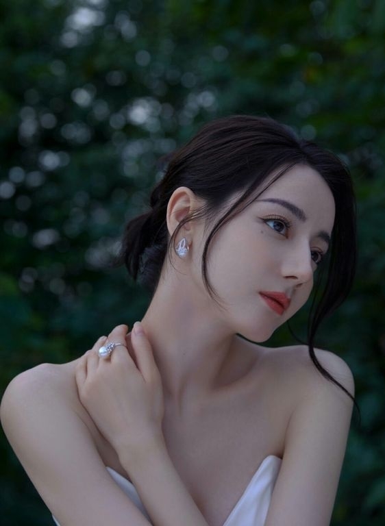 Tử vi 12 cung hoàng đạo ngày 23/7/2022: Bảo Bình kẻ thứ ba chen ngang, Kim Ngưu công việc căng thẳng