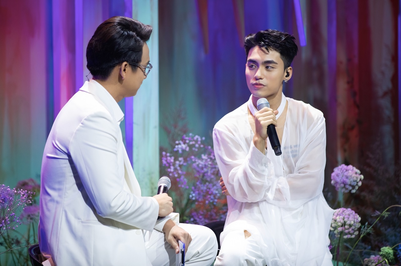 Sao Việt hôm nay 8/8: Em trai Sơn Tùng M-TP chính thức debut làm ca sĩ, ra mắt MV đầu tay ấn tượng