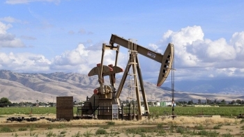 Giá dầu Brent lần đầu giảm xuống dưới 90 USD kể từ đầu tháng 2