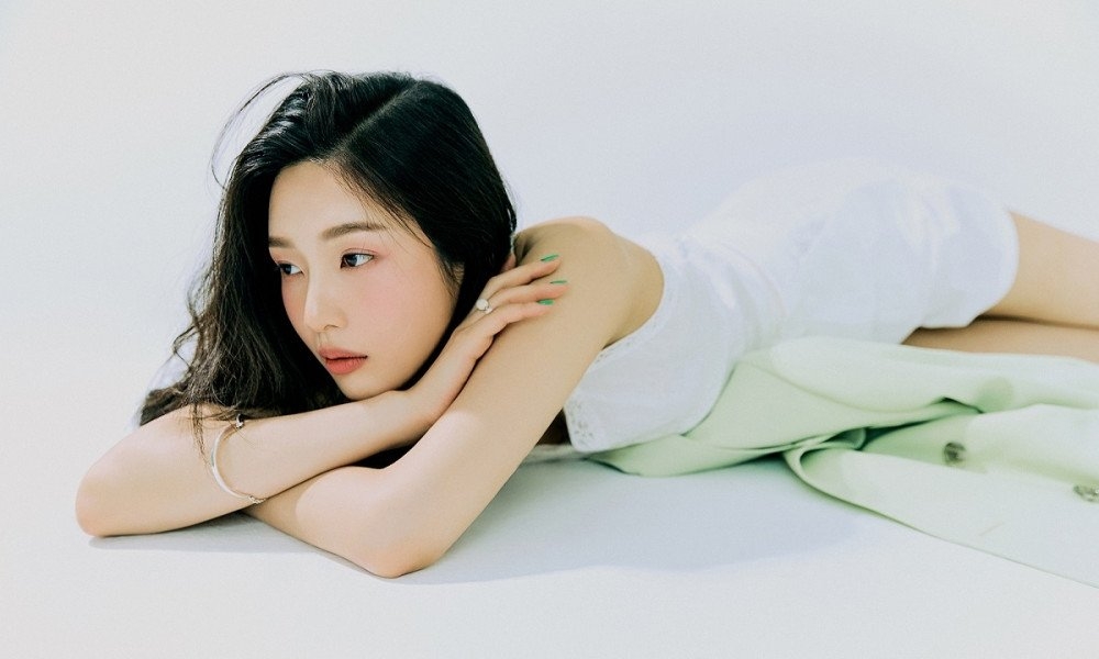 Sao Hàn ngày 17/10: Joy (Red Velvet) bị chỉ trích vì thiếu tương tác với fan trên Bubble