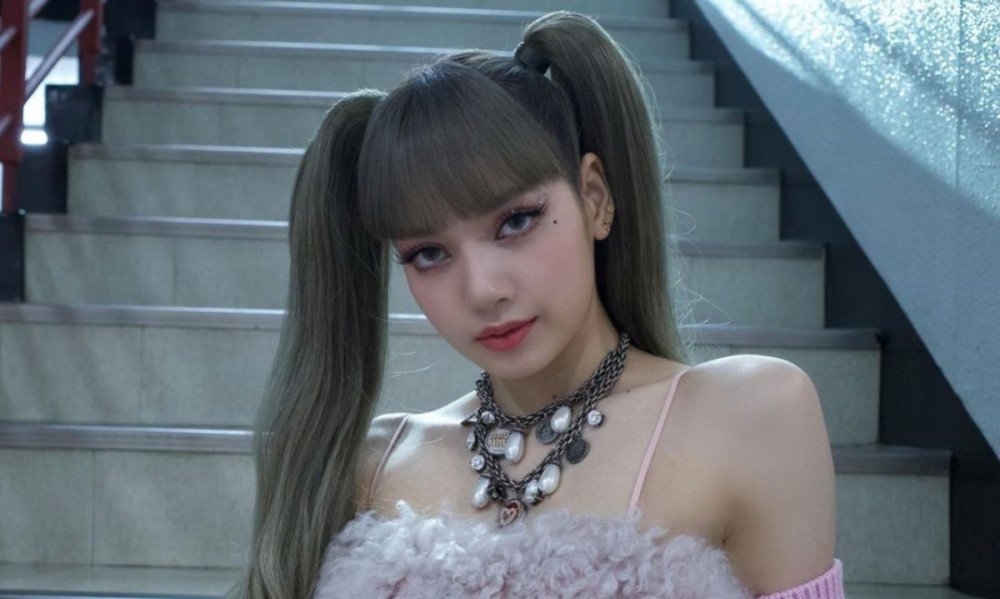 Sao Hàn ngày 1/11: Nữ nghệ sĩ solo K-pop đầu tiên lọt vào Official Chart của Anh 4 tuần liên tiếp