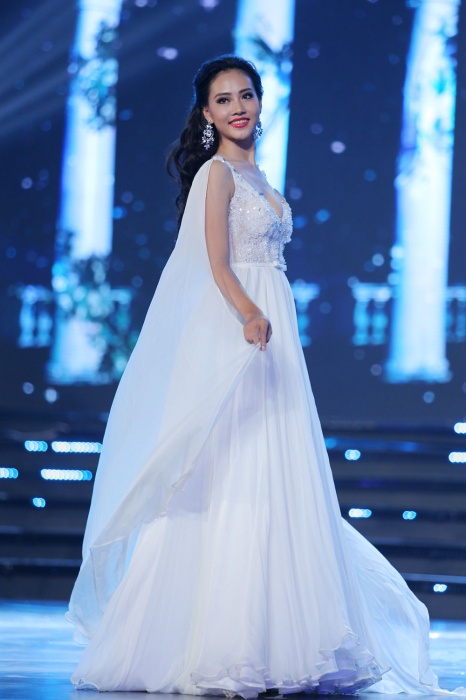 hhvn 2016 nhin lai dem thi cua thi sinh cua chieu cao 1m80