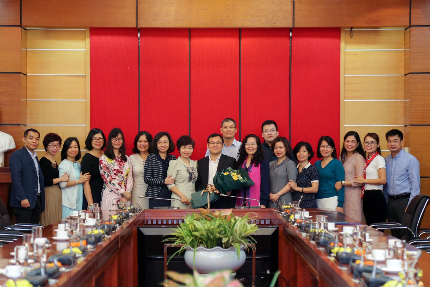 ban tai chinh ke toan co them pho truong ban