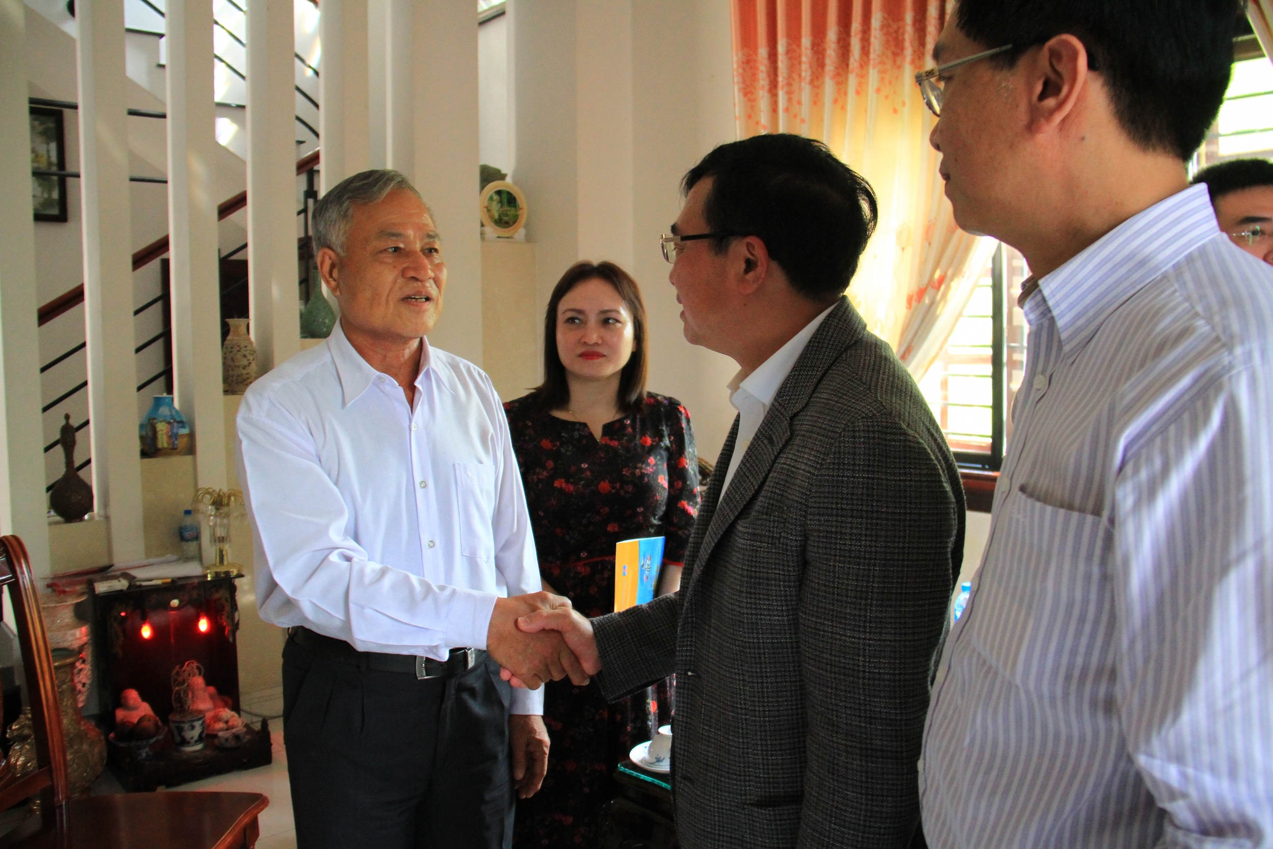 Petrovietnam gặp mặt nguyên lãnh đạo qua các thời kỳ Petrovietnam gặp mặt, tri ân nguyên lãnh đạo Tập đoàn các thời kỳ