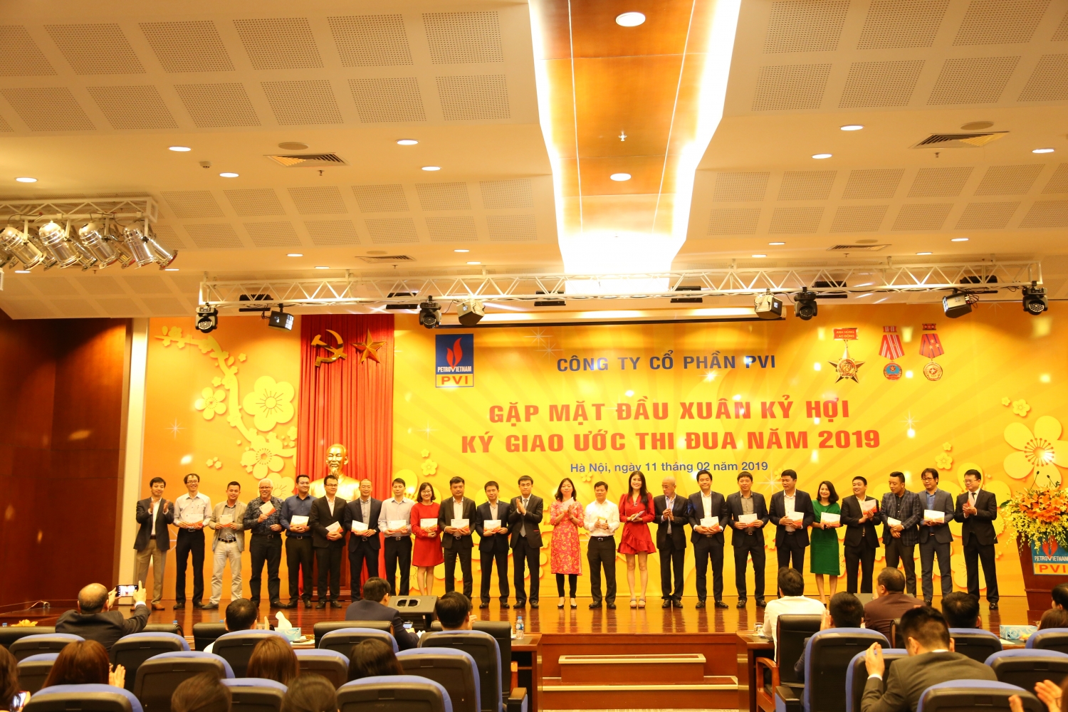 pvi to chuc gap mat dau xuan ky hoi va ky giao uoc thi dua 2019