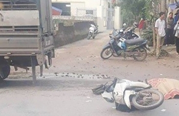Một nhân viên bưu điện bị xe tải cán tử vong